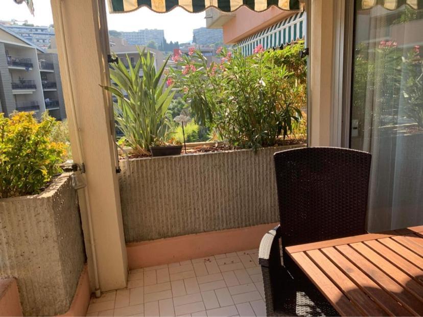 Appartement T2 En Bord De Mer Roquebrune-Cap-Martin Zewnętrze zdjęcie